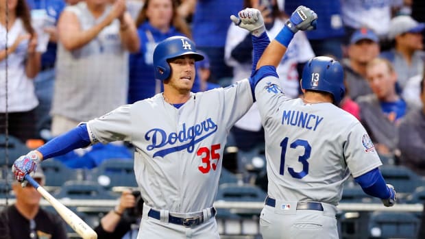 muncy-bellinger-topper.jpg